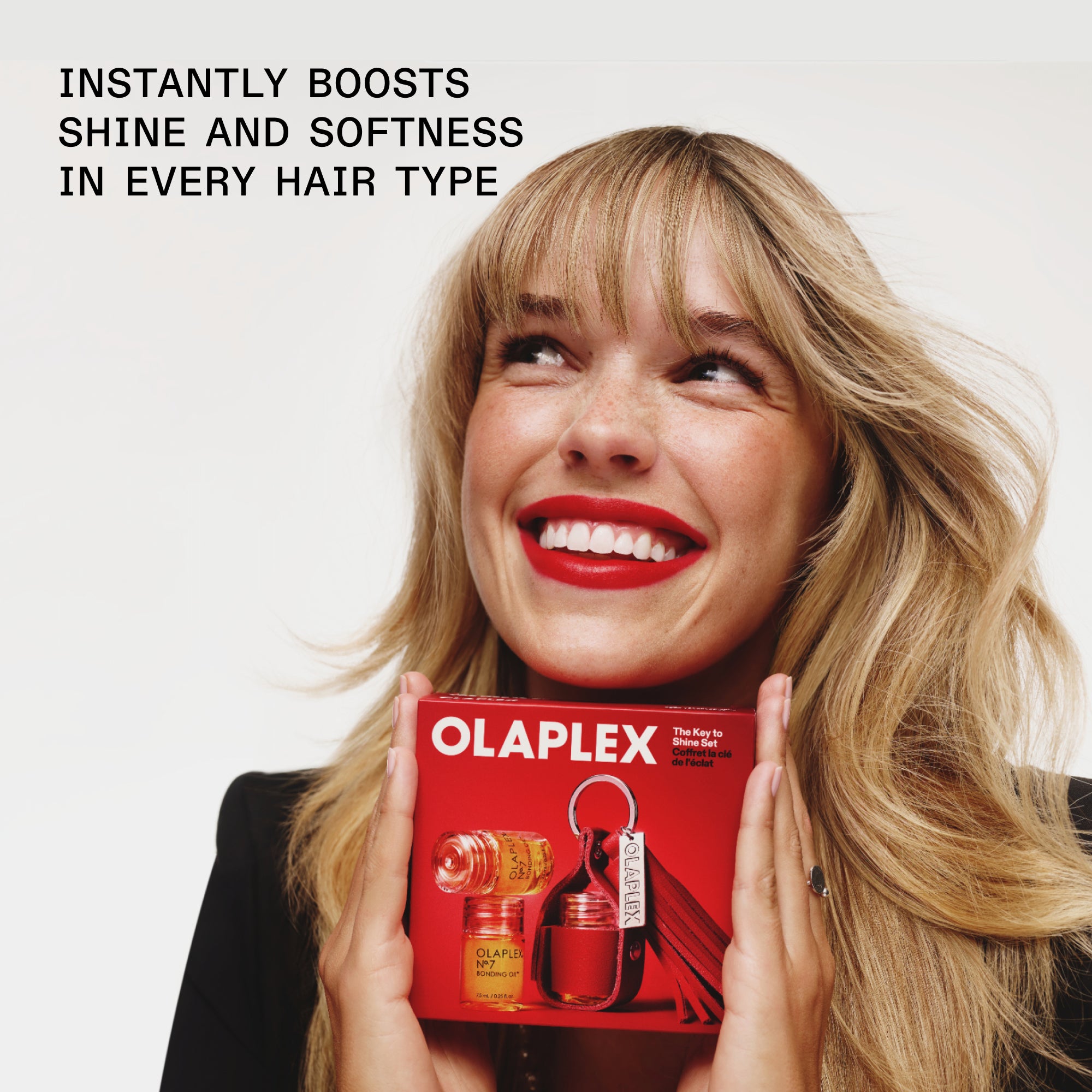 INSTANTLY BOOSTS
SHINE AND SOFTNESS IN EVERY HAIR TYPE