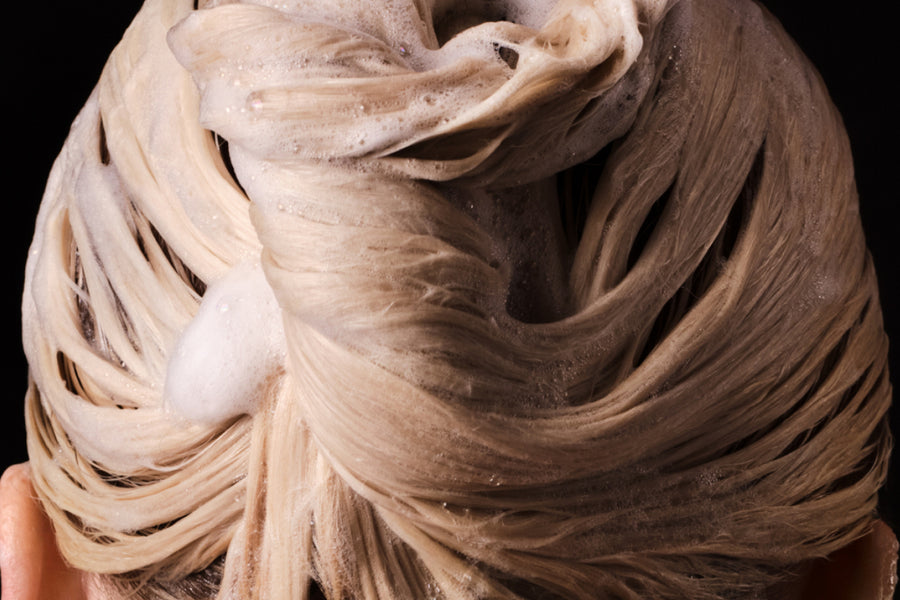 Shampoo fragrance retention: what to expect for wash-off scents in hair